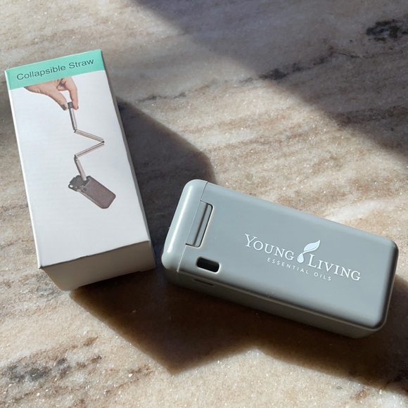 Young Living Other - Young Living Collapsible Straw